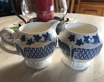 Wedgewood Avocado cteamer and sugar no lid