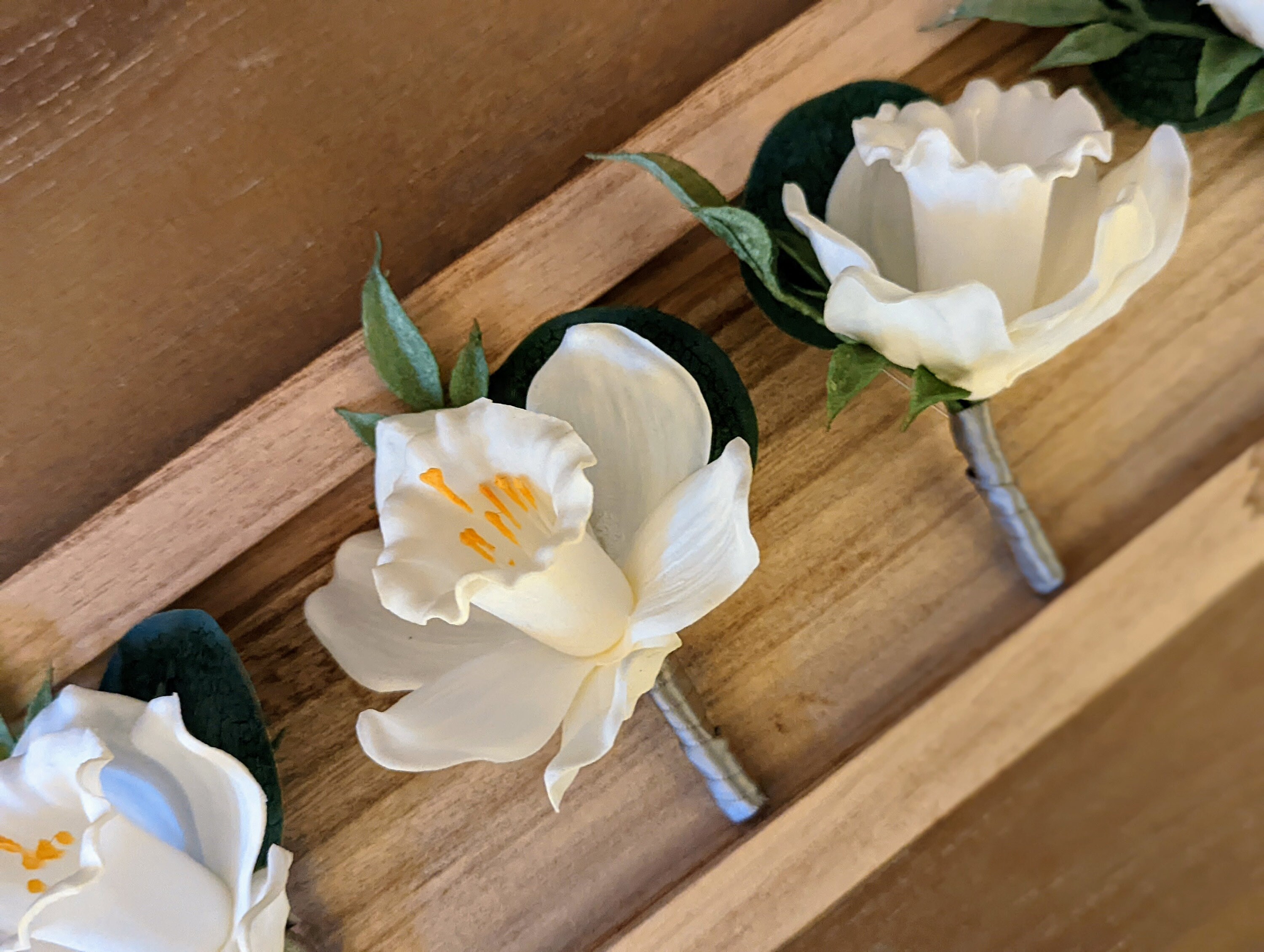 Boutonniere, Wedding Flowers, Wedding Boutonniere, Silk Flower