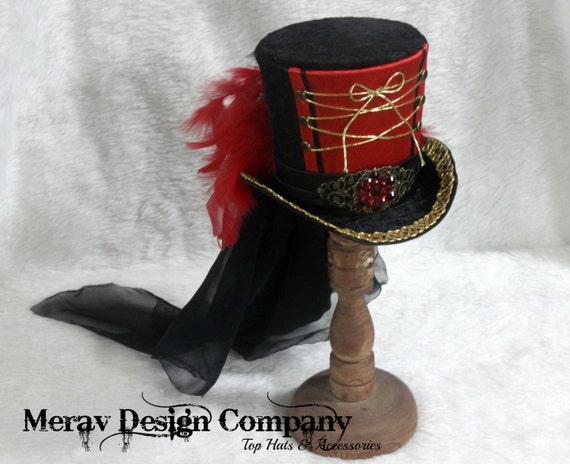 ringmaster hat