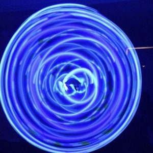 Elite Ocean Ribbon Strobing LED Hula Hoop image 6