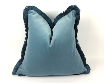 cornfloer blue velvet pillow // blue fringe pillow cushion // blue monochrome pillow // dusty blue fringe cushion