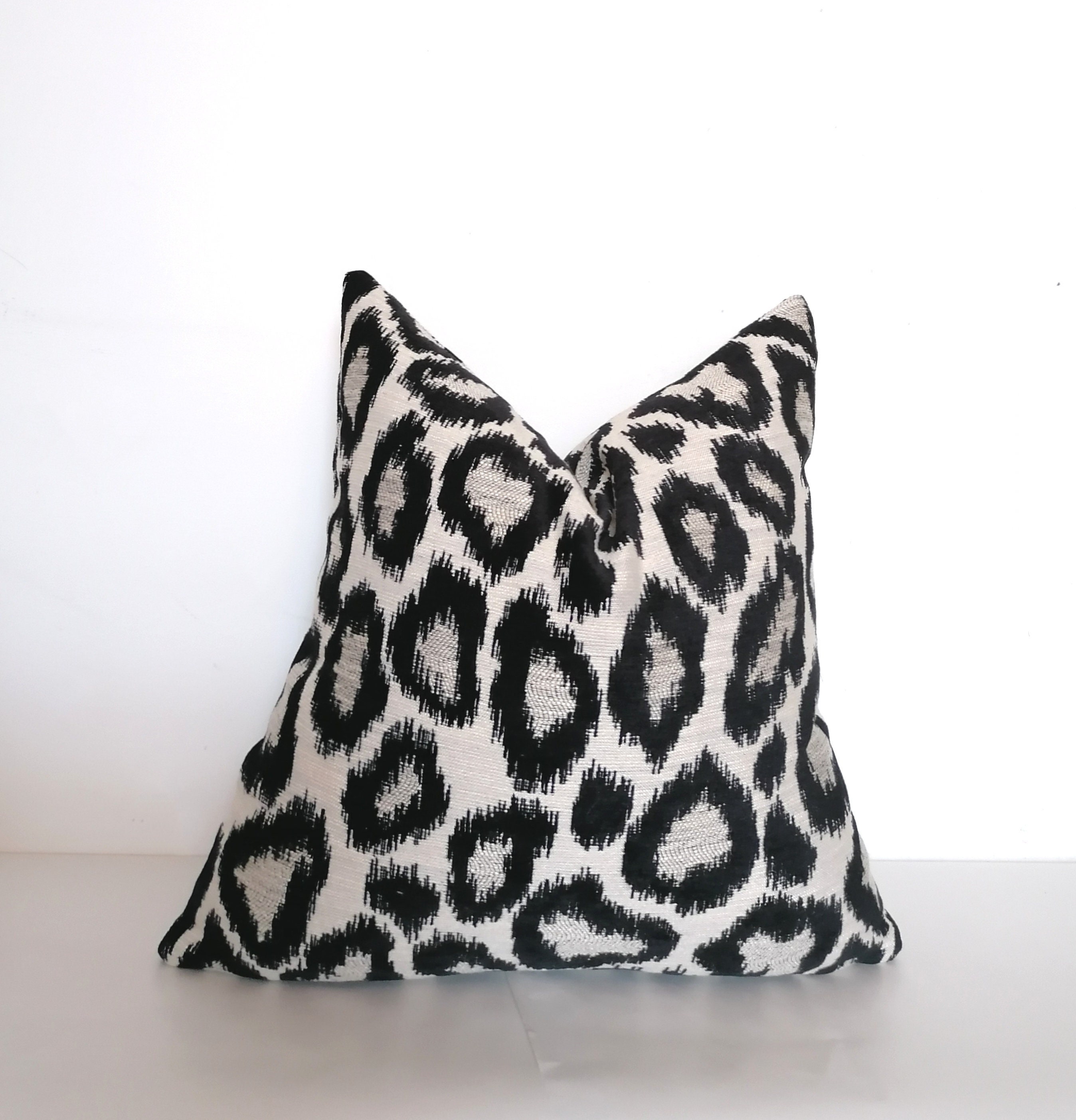 black and white cheetah throw pillow