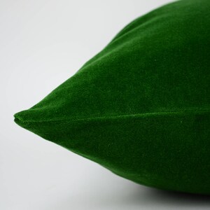 emerald green velvet pillow cover // emerald green velvet cushion // green velvet pillow // velvet pillow image 5