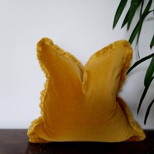 mustard brush fringe pillow cover // mustard velvet cushion cover // mustard cushion with brush fringe trim