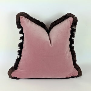 pink velvet brush fringed pillow, pink velvet cushion, pink and brown pillow, pink finged pillow, pink brush fringe, pink velvet pillow