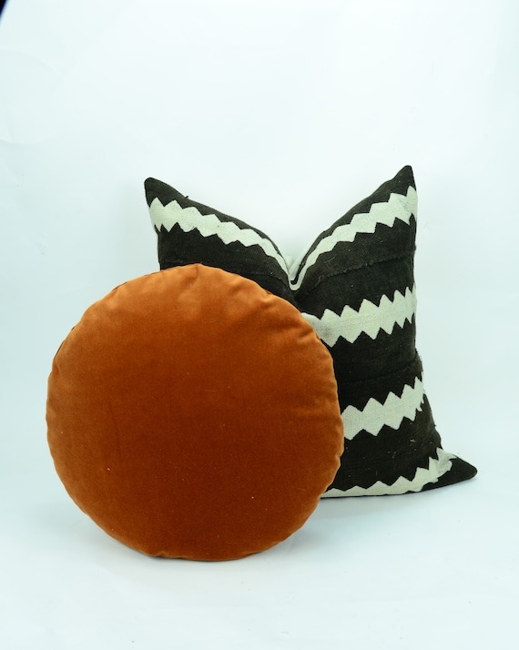 round orange cushion