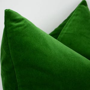 emerald green velvet pillow cover // emerald green velvet cushion // green velvet pillow // velvet pillow image 3