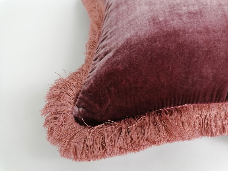 cuscino in velluto di seta bacca // cuscino in velluto di seta // cuscino in velluto di seta viola immagine 8