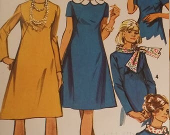 UNCUT and FF Pattern Pieces Vintage Simplicity Sewing Pattern Size 14-1/2 Bust 37 Dress with Scarf and Detachable Collars