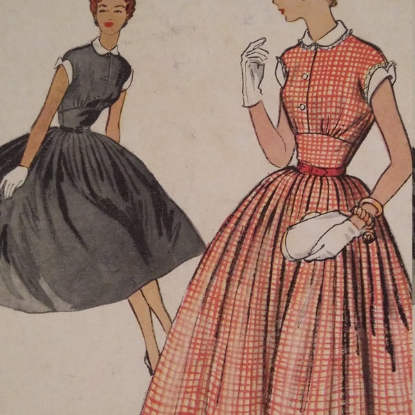 Vintage McCalls 9727 Sewing Pattern Size 14 Dress  1950s Fashions