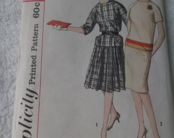 UNCUT and FF pattern pieces Vintage Simplicity Sewing Pattern 4321 Size 14 Bust 34 Two Piece Dress with 2 Skirts