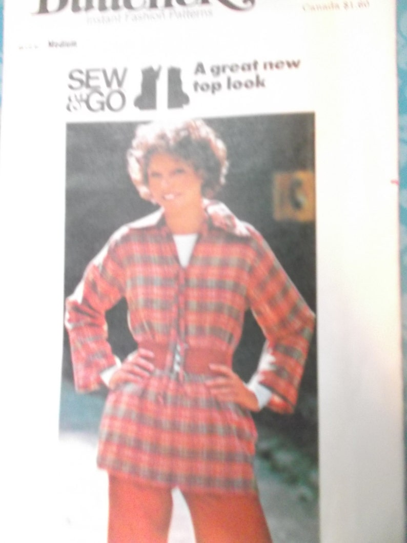 UNCUT and FF Pattern Pieces Size Medium Misses Top Vintage 1970s Top Butterick 4615 Sewing Pattern image 3