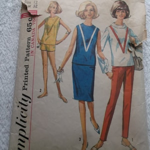 Vintage 60s Simplicity 5977 - Misses&#39; Overblouse, Skirt and Pants in two Lengths Size 12 Bust 32 All 12 Pieces