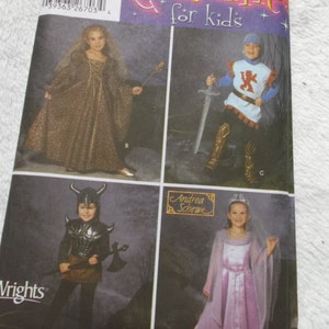 Simplicity 5520 Sewing Pattern   UNCUT and FF Pattern Pieces  28 pieces. Children's Medieval Costumes by Andrea Schewe Sizes 3 thru 8