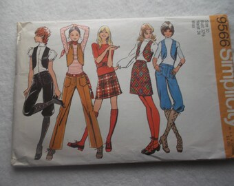 Vintage Pattern Size 10 Waist 24 Mini Skirt, Bolero, Knickers and Hip Hugger Pants Simplicity 9566