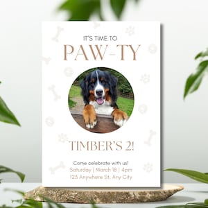 Sjabloon verjaardagsuitnodiging hond, bewerkbare, afdrukbare uitnodiging voor hondenfeestje, puppy verjaardagsuitnodiging, aangepaste Canva-sjabloon