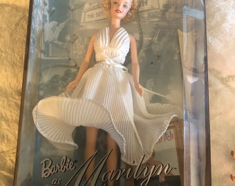 1997 Marilyn Monroe Barbie Mattel Doll NIB The Seven Year Itch Movie