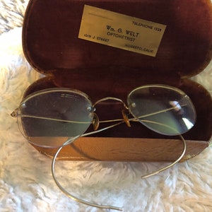Vintage B&L 1/10 Gold Filled Vintage Glasses With Case
