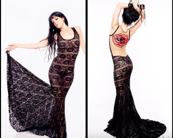 Red Rose Dress Black Lace Gown Sheer Dresses Designer Gowns Gothic Prom Dress with Train