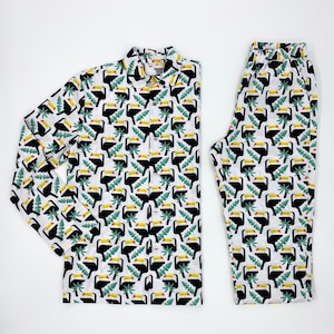 Conjunto de pijama de algodão com estampa de tucano: Loungewear feito à mão