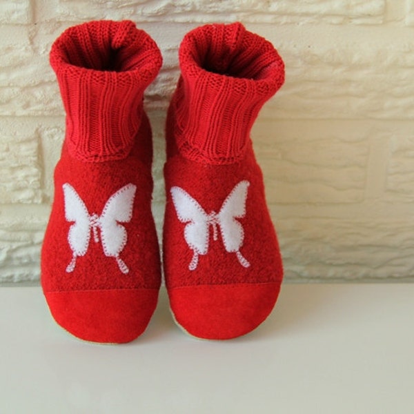 Sale. Size US9.5/EU26 Girls wool slippers boots grey red "Big fuxia butterfly", soft sole shoes, toddler kids indoor shoes