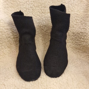 Women,men, kids eco-friendly boiled wool slippers boots ... FEEL like a barefoot ... BLACK, indoor shoes, soft sole shoes