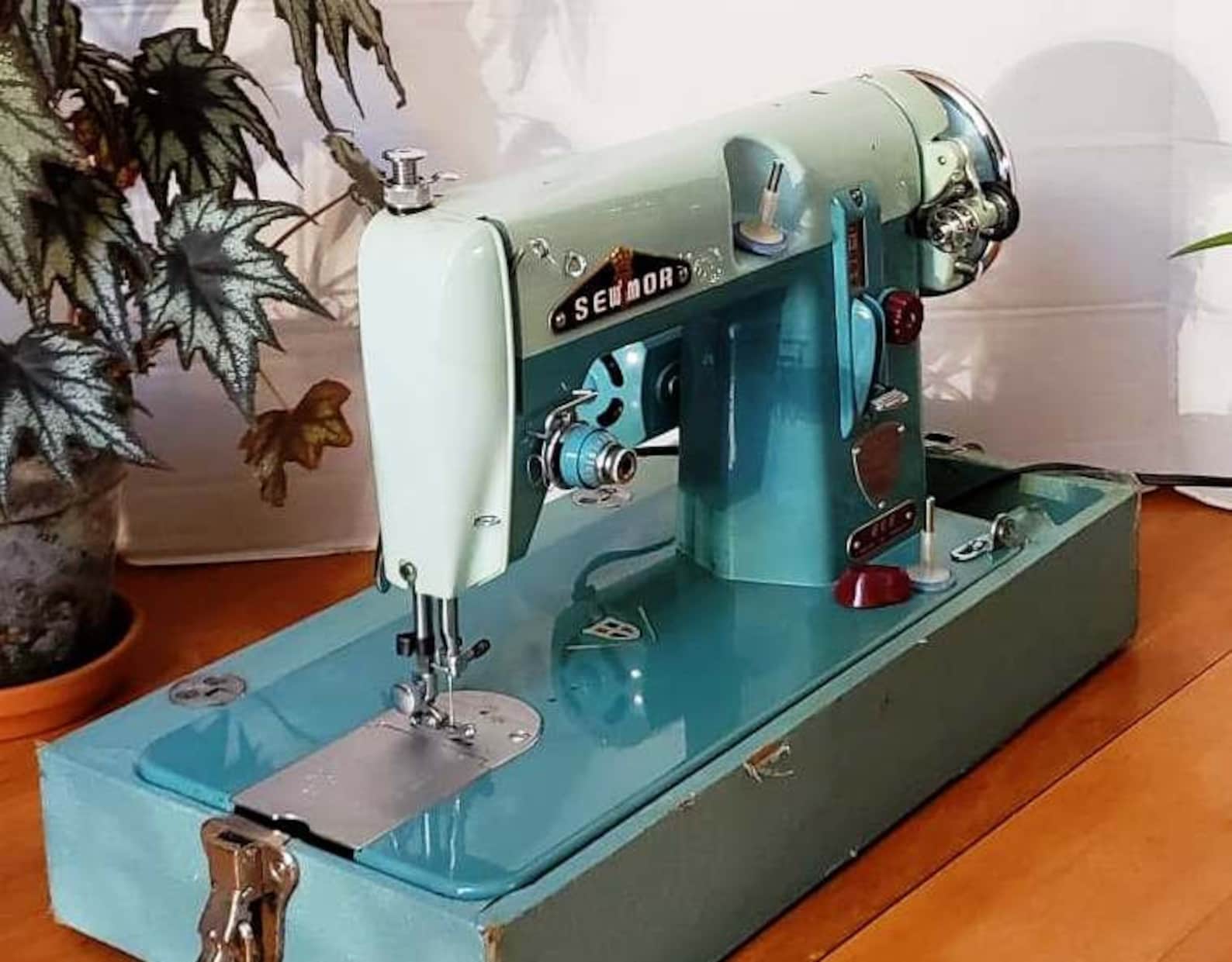 Restored SewMor 606 Vintage Sewing Machine by Stagecoach Etsy