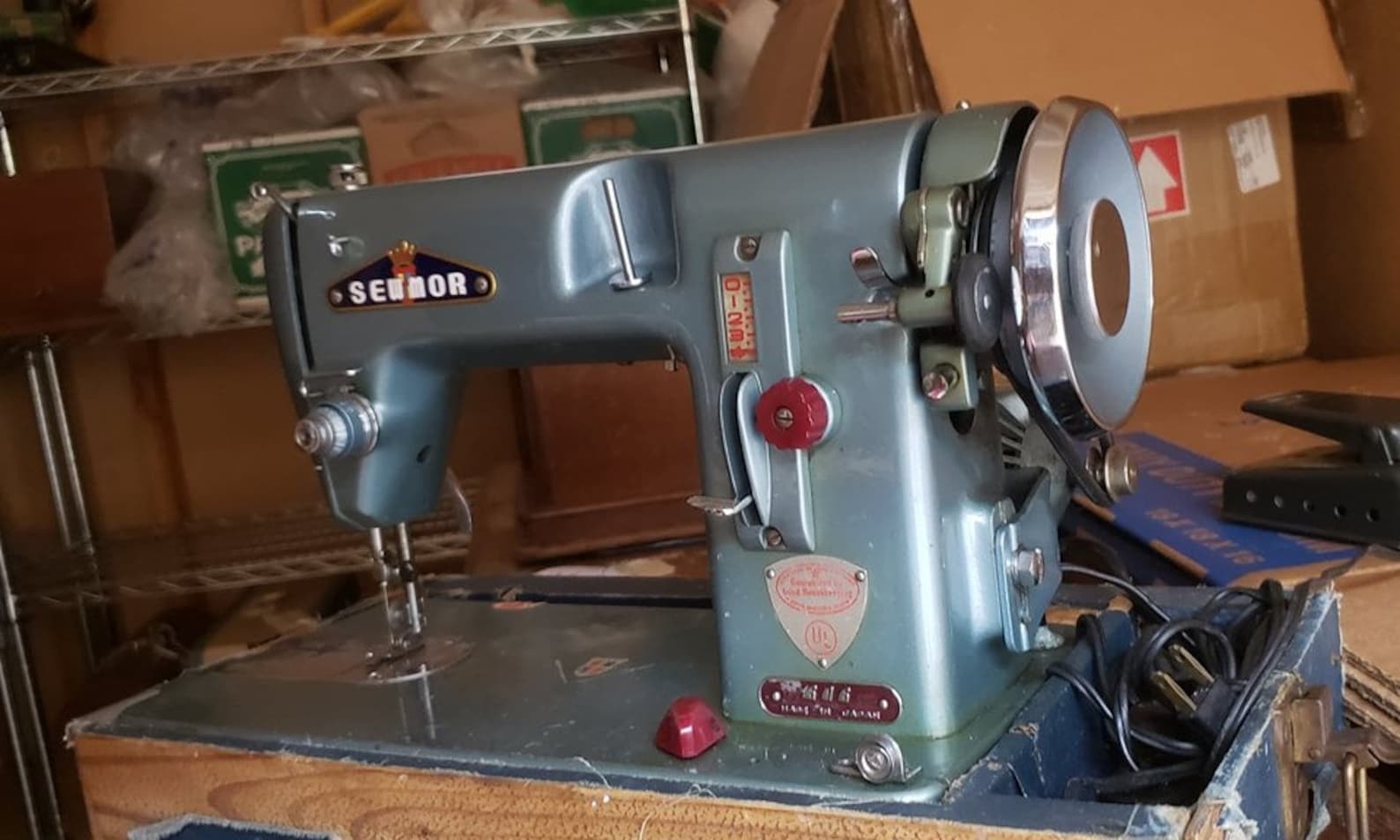Restored Sewmor 606 Vintage Sewing Machinemade in Japan, With Free