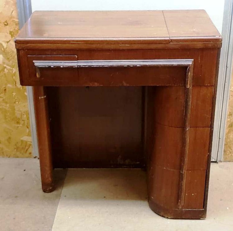 Singer Model 42 Sewing Machine Cabinet Local Pickup Only