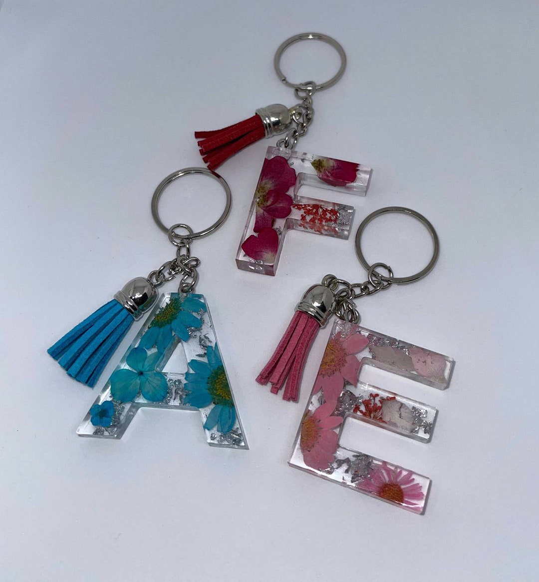 Beautiful Keychains With Letters Personalised Letter Keychain - Letter Name Keychain - Real Flower Resin ...