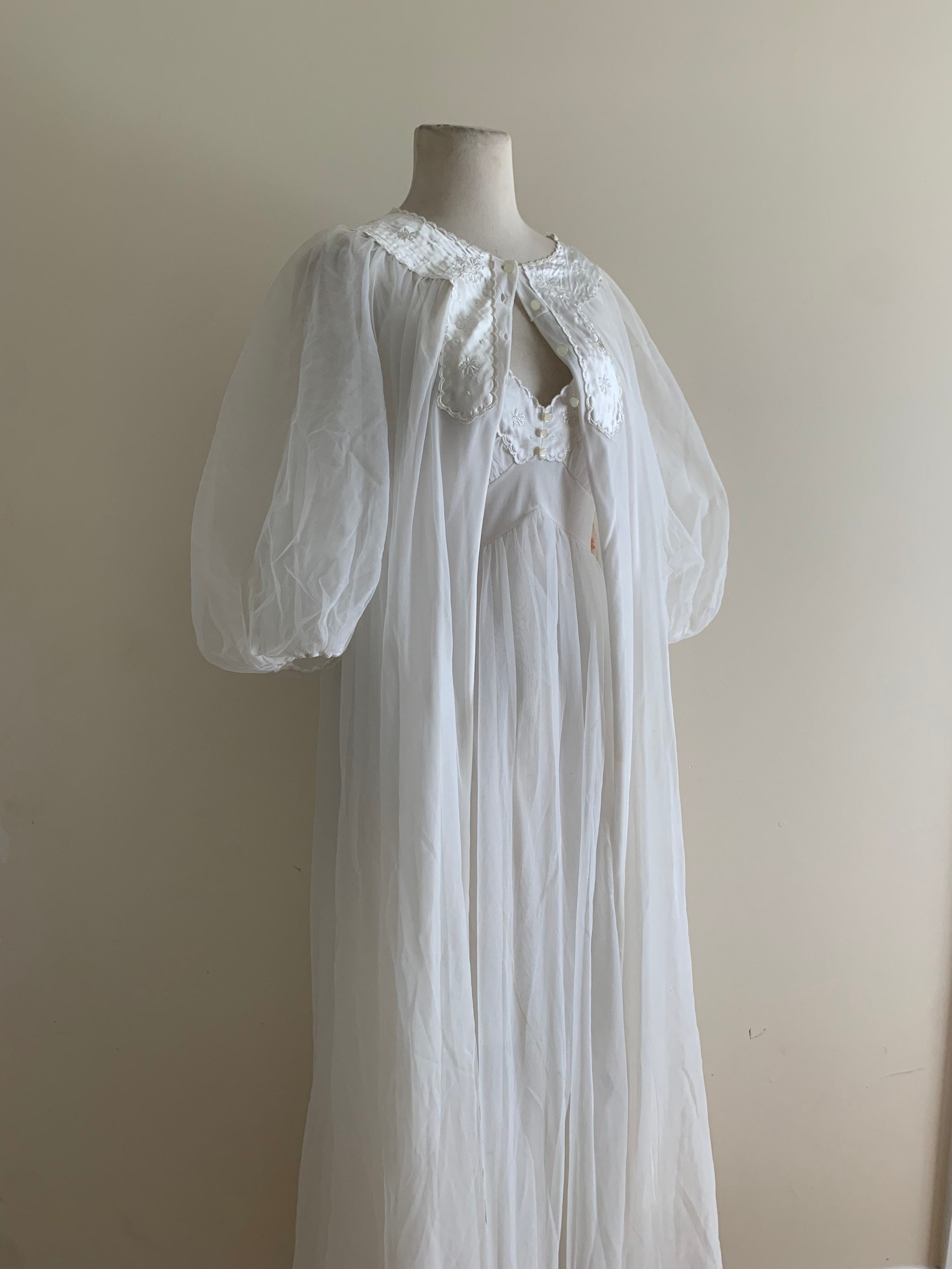 Chiffon peignoir best sale