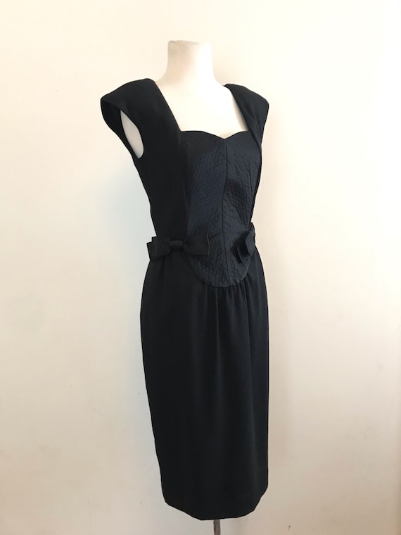 Vintage 1990s Carlisle Black Cocktail Dress / Vint