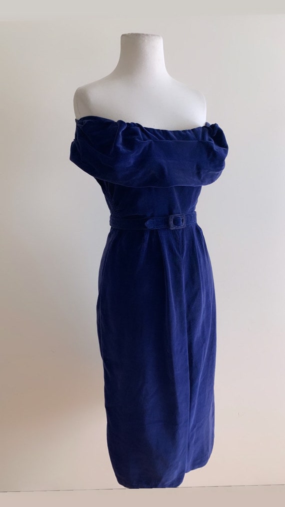 Vintage 1940s Purple Velvet Cocktail Dress / Vint… - image 2