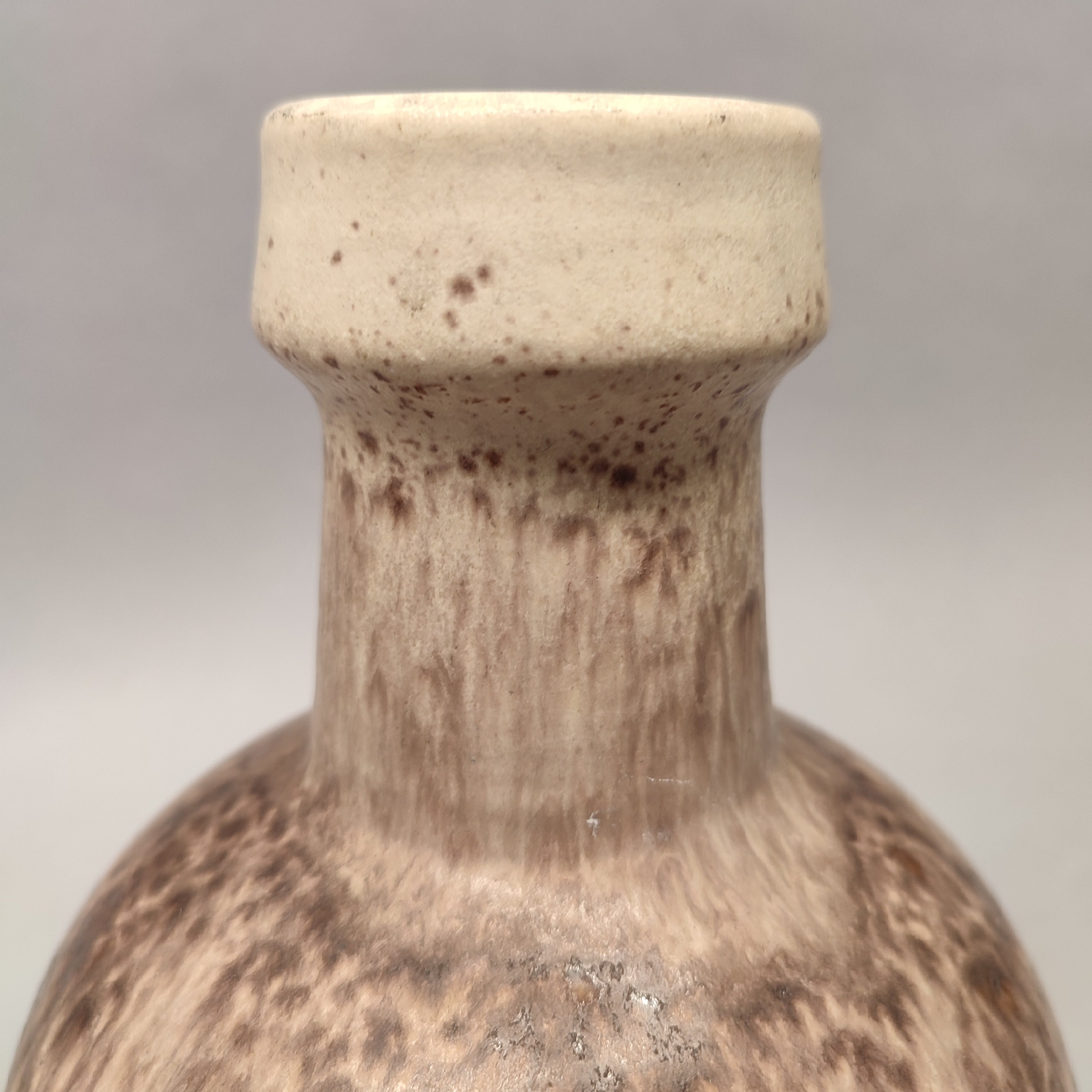 西ドイツの陶器の花瓶 Dümler & Breiden 1056/20 - Etsy 日本 西ドイツの陶器の花瓶 Dümler & Breiden 1056/20 - Etsy 日本