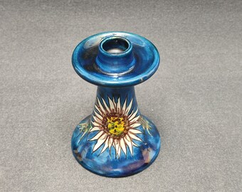 ヒンデランジェ セラミック キャンドルホルダー、太陽の花の装飾付き