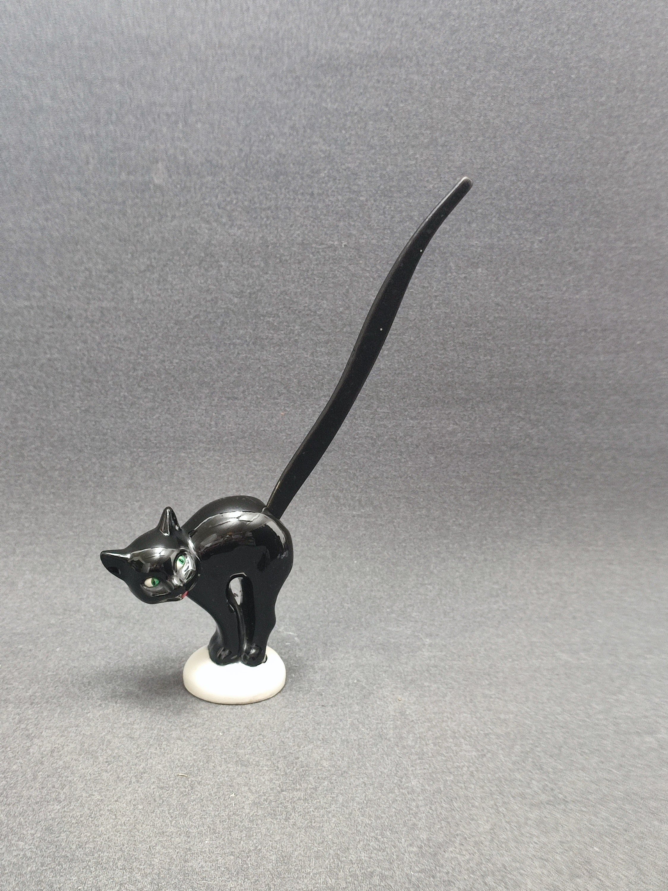 ドイツ　ゲーベル社　1950年代　黒猫のプレッツェルホルダー Goebel Pretzel Cat - Etsy