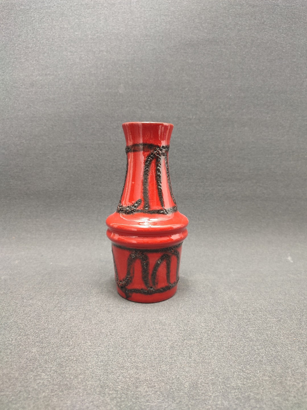 Scheurich 209-18 によるレトロな西ドイツの花瓶 - ヴィンテージ