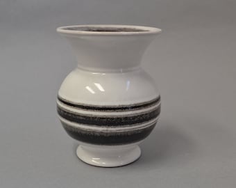 Jarrón de cerámica vintage de Alemania Oriental de Strehla No.1514/1