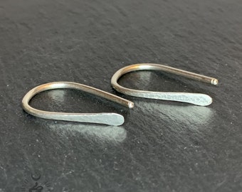 Minimalist Horseshoe Threader Earrings In 1.5mm Gauged Hand Forged Hammer Textured 925 Sterling Silver