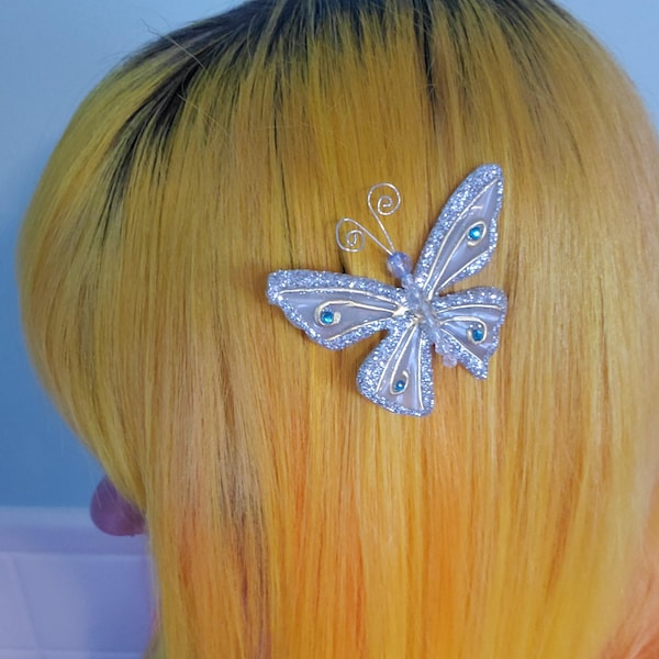 Whimsical Butterfly Hair Clip - Fairycore, Whimsigoth, Cutecore, Cottagecore, Kidcore, Whimsy, Decora, Y2k, Twee Style Hair Accessory