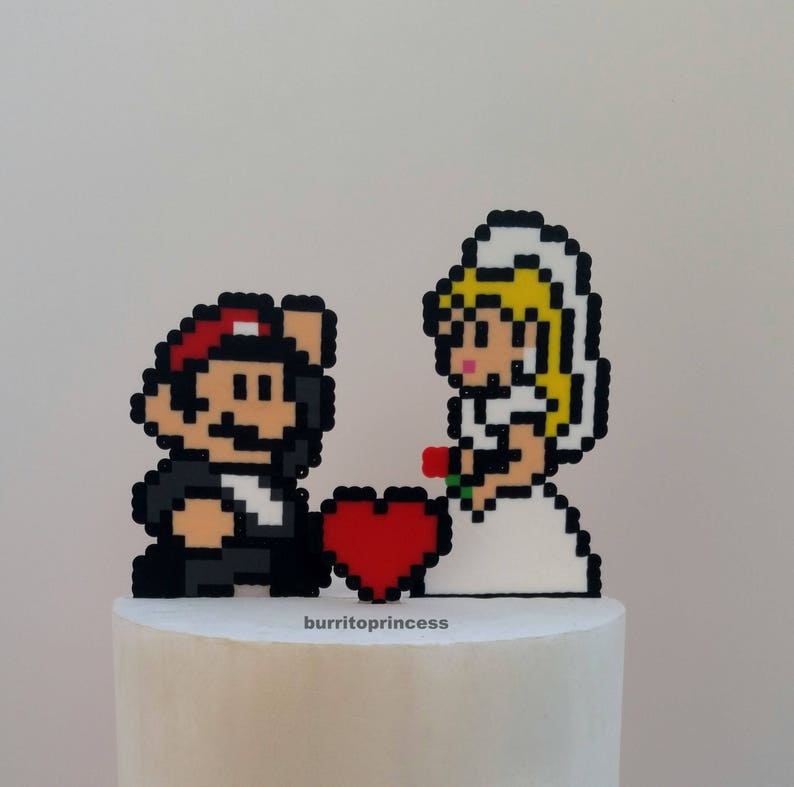 Cake Topper Mario and Princess Peach Wedding Cake Topper  image 1