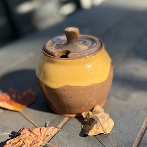 Small Honey Pot