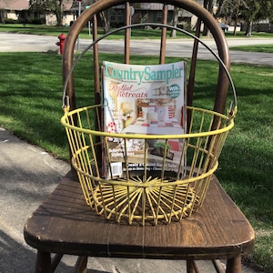 Metal Wire Egg Basket, Yellow, Farm House Vintage