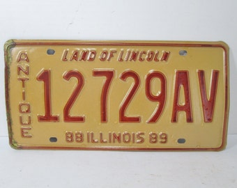 1988 Antique Vehicle Illinois License Plate 12729AV