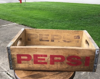 Wooden Pepsi Crate, Soda Pop Bottle Wood Carrier, Lima, OH P7