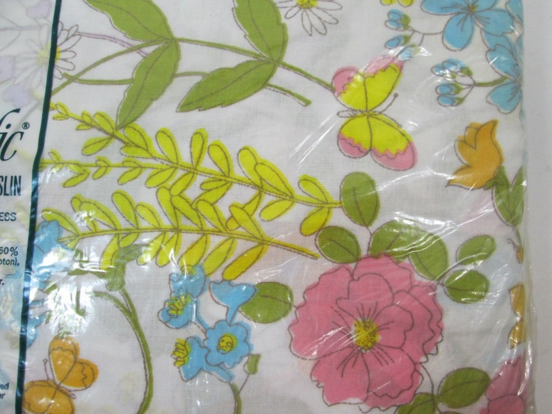 Flowers and Butterflies by Pacific Vintage Twin Fitted Sheet