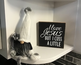 Letrero de madera "Amo a Jesús pero maldigo un poco" / Humor de cocina / Decoración de granja / Letrero de madera divertido