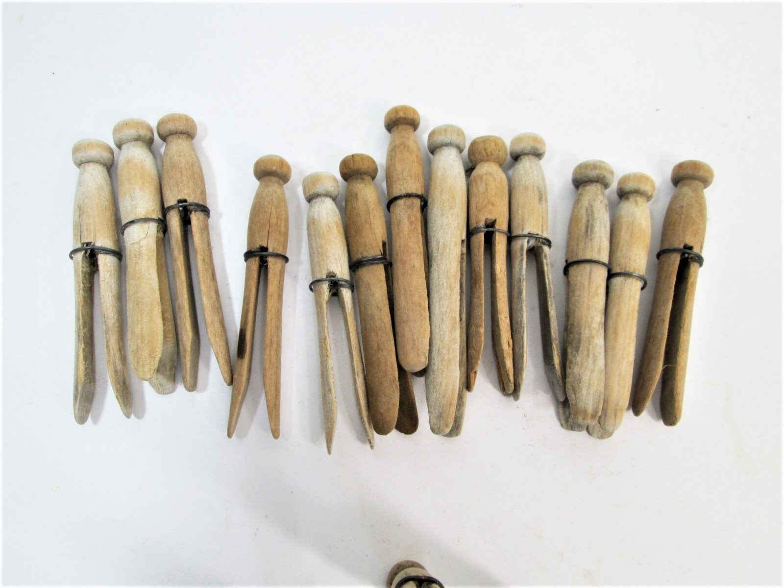 Percheros vintage de madera con alambre / alfileres de | Etsy