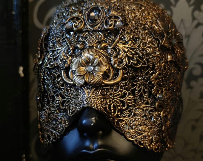 Crystal Queen Mask