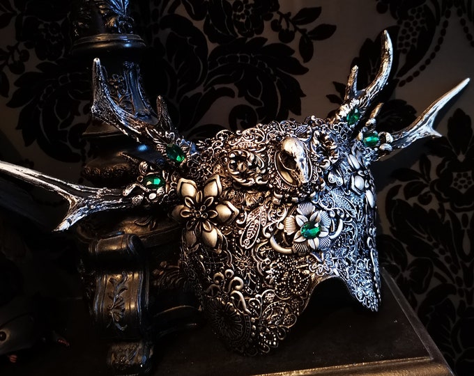 Wild Hunt Blind Mask